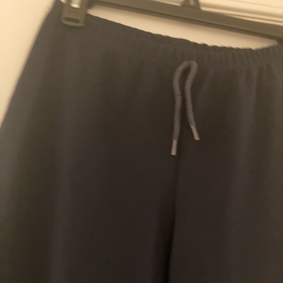 Size Medium navy blue exercise/leisure pants - Picture 5 of 5